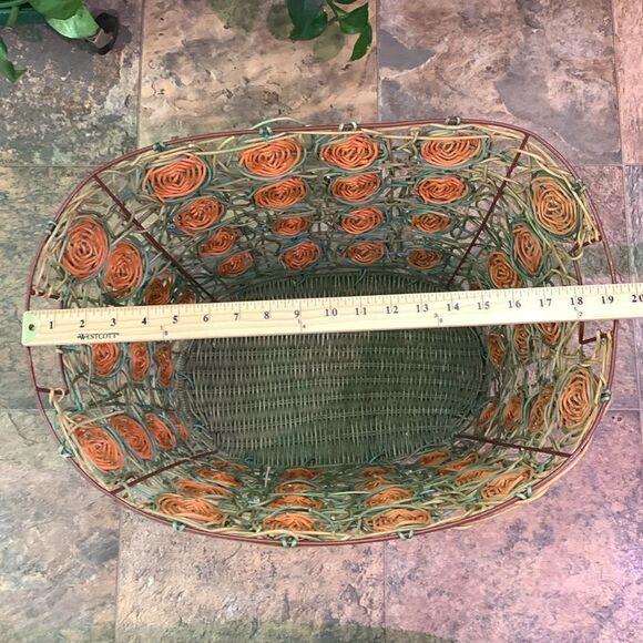 Vintage Boho Woven Basket With Side Handles And Metal Frame - Picture 16 of 17